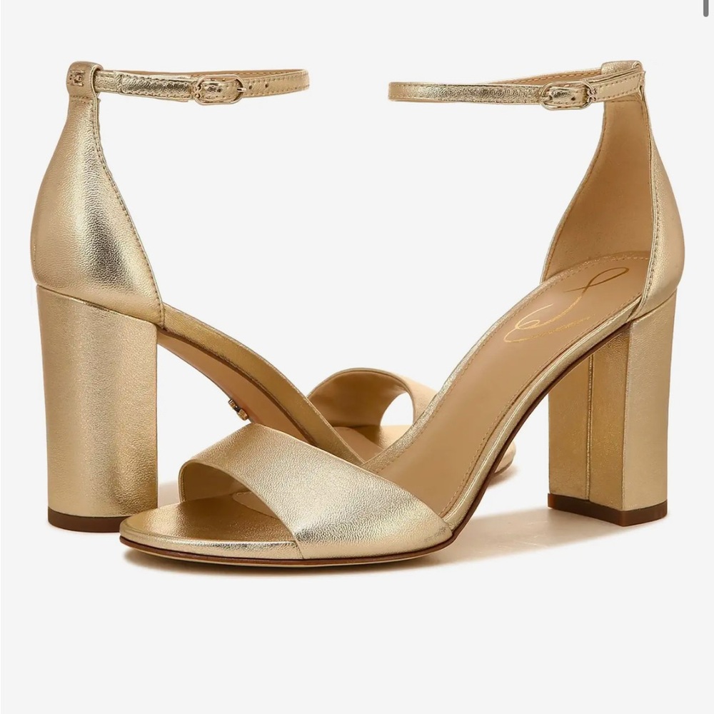 Sam Edelman® Robyn Heels.
Never been worn/ ordered 2 pair on accident.